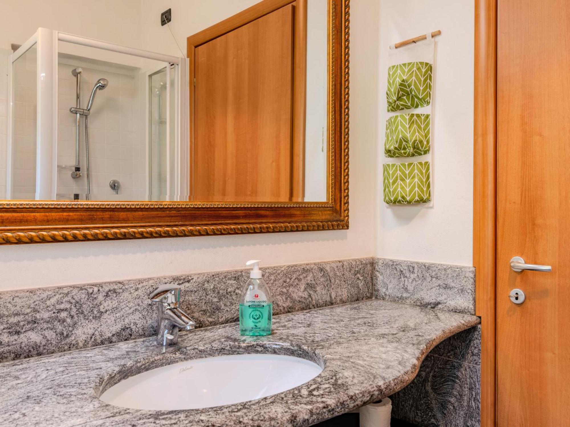 Apartment Bruna By Interhome ジェーラ・ラーリオ エクステリア 写真